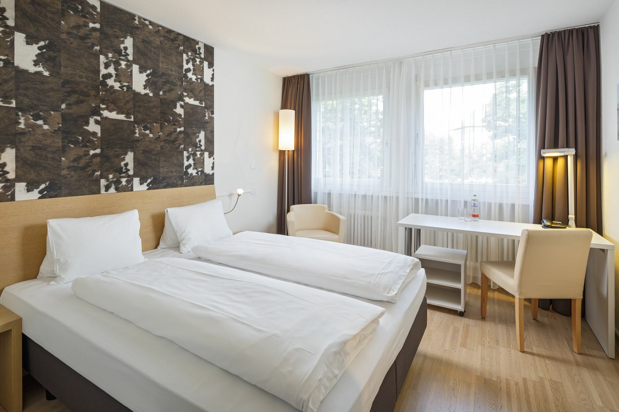 Alpenblick Bern - Kind Of A Hotel Zewnętrze zdjęcie